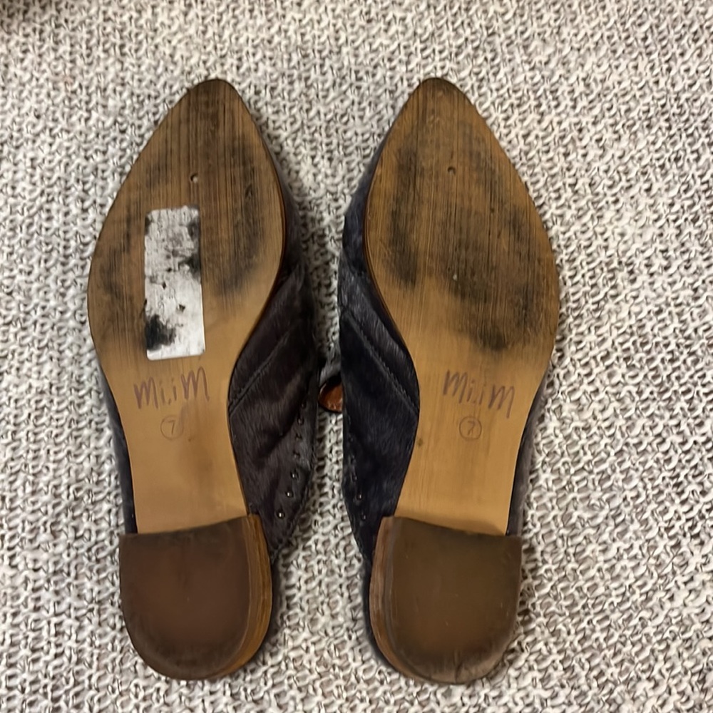 Mi.iM Leather With Gray Faux Calf Pony Hair Mule Slide Shoe Sz 7 - Picture 8 of 14